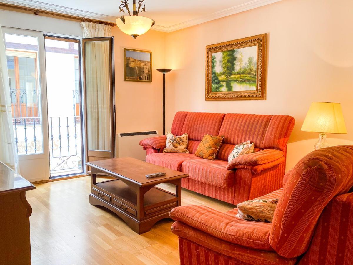 Vivienda Turistica Los Leones Берланга-де-Дуеро Екстер'єр фото