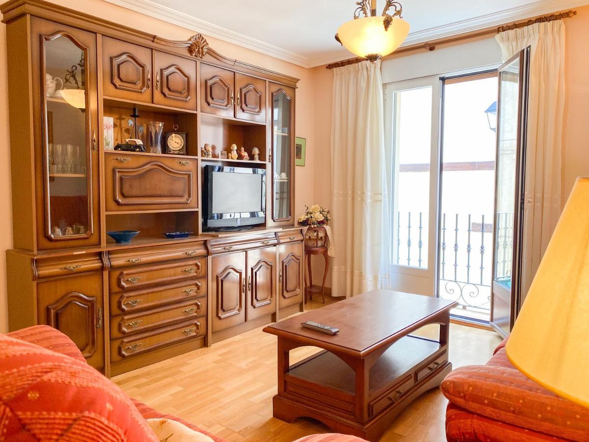Vivienda Turistica Los Leones Берланга-де-Дуеро Екстер'єр фото