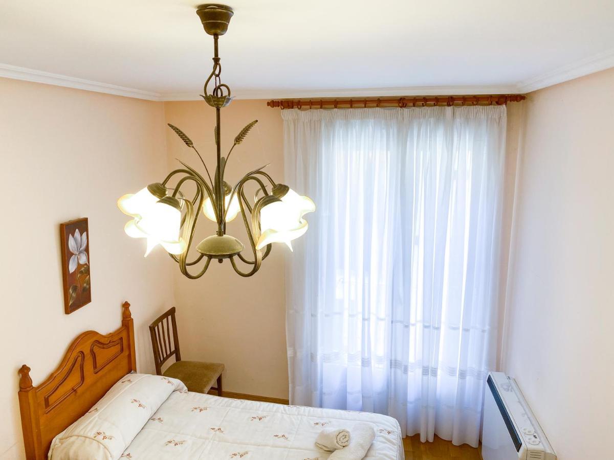 Vivienda Turistica Los Leones Берланга-де-Дуеро Екстер'єр фото